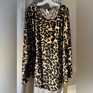 Umgee Leopard Print Long Sleeve Women’s Shirt Size 2X NWT Animal Print Tunic